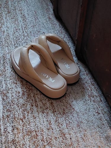 Customer photo review of PRA THONG FLATFORM SANDALS TUSCAN LAMBSKIN