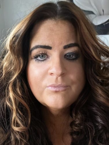 Customer photo review of Mini Bronze Glow Priming Moisturizer 7ml