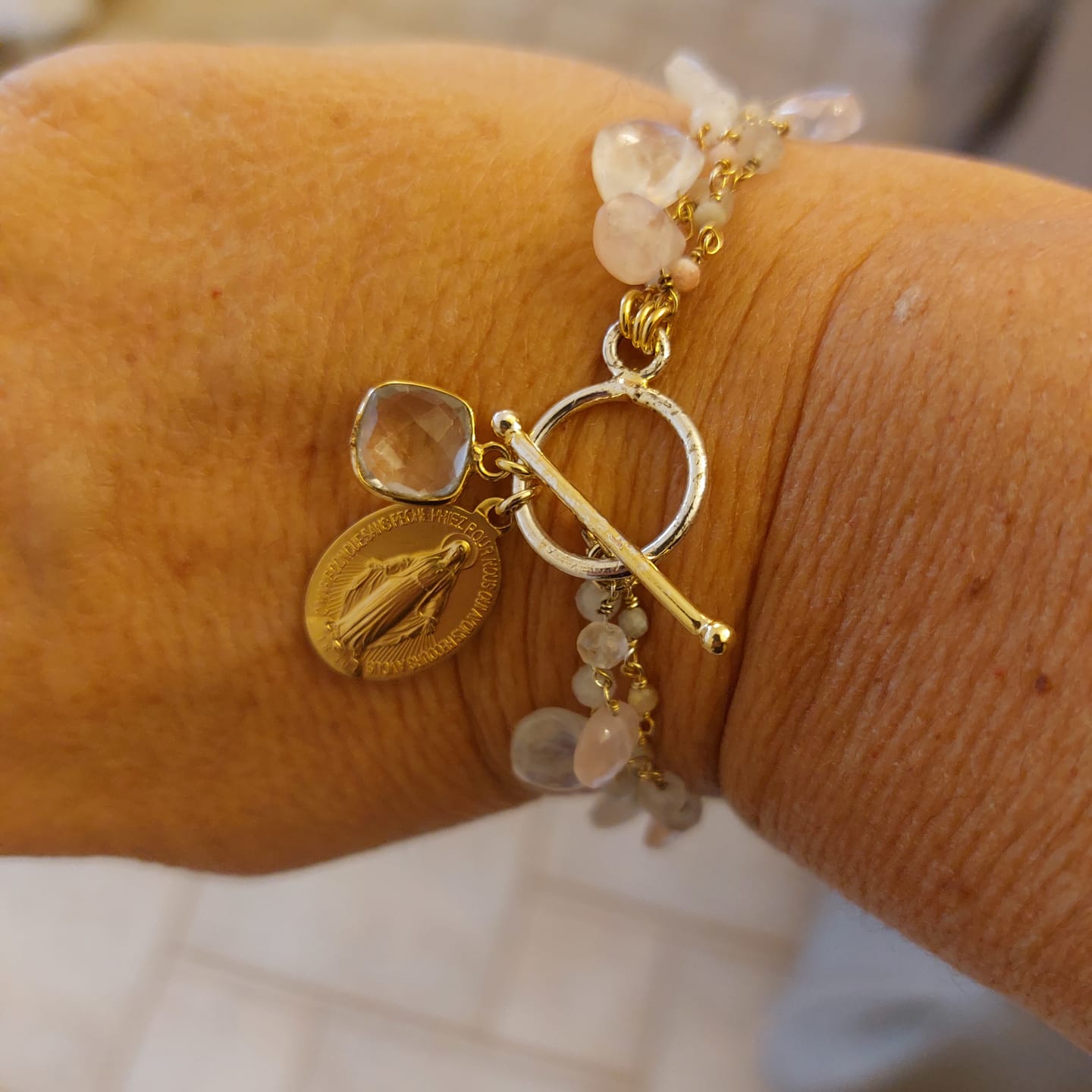 Customer photo review of Bracelet de La Bonne Mère