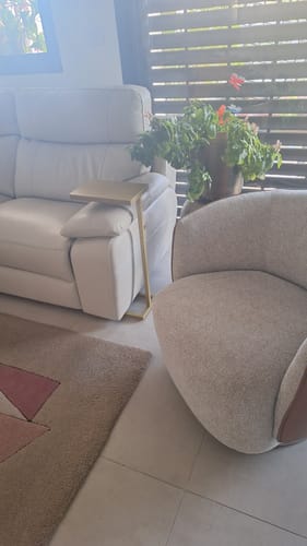 Customer photo review of שולחן צד ספה