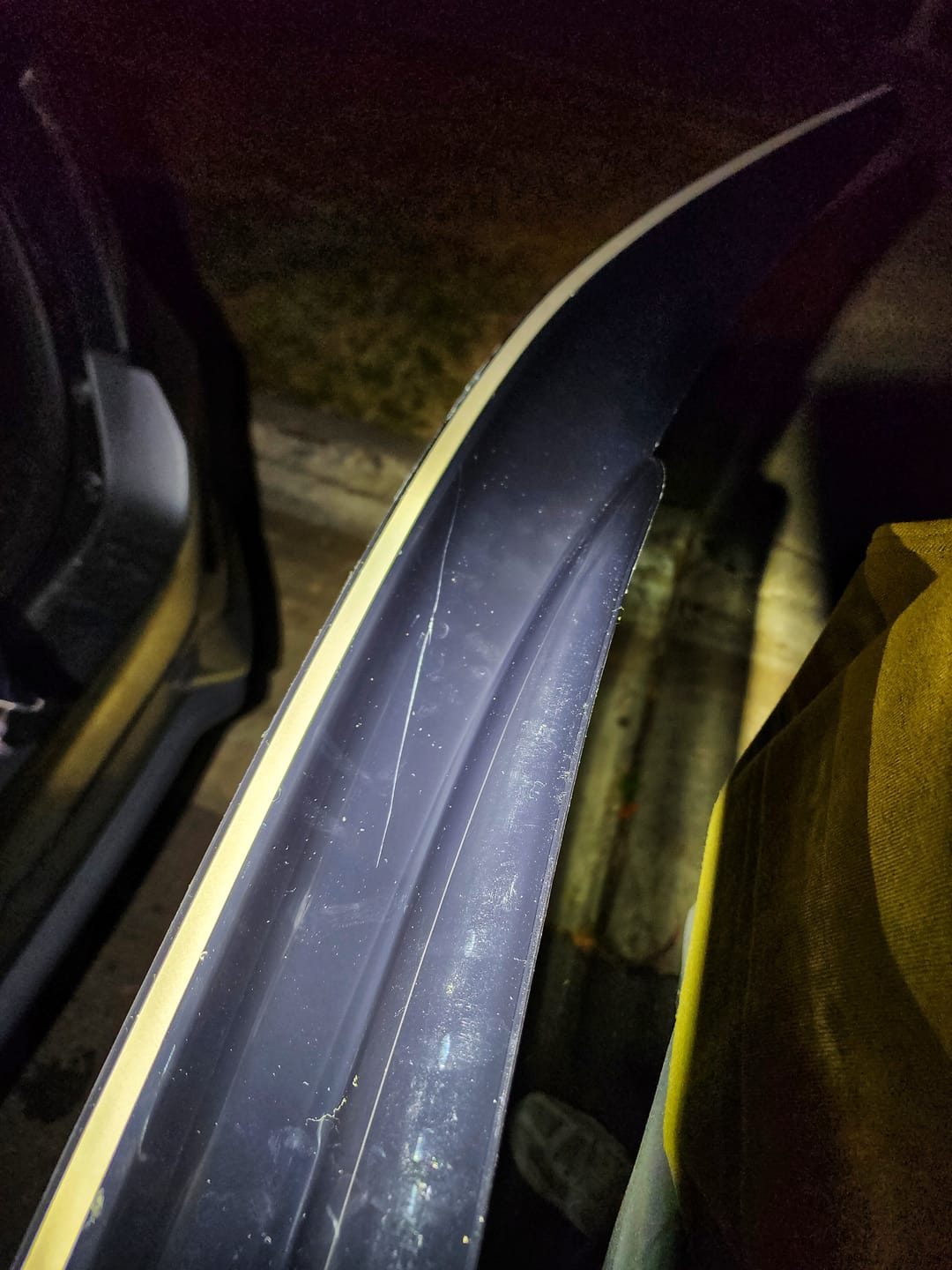 Customer photo review of 2016-21 Honda Civic Hatchback Tape-On Window Visors Wind Deflectors Rain Guards