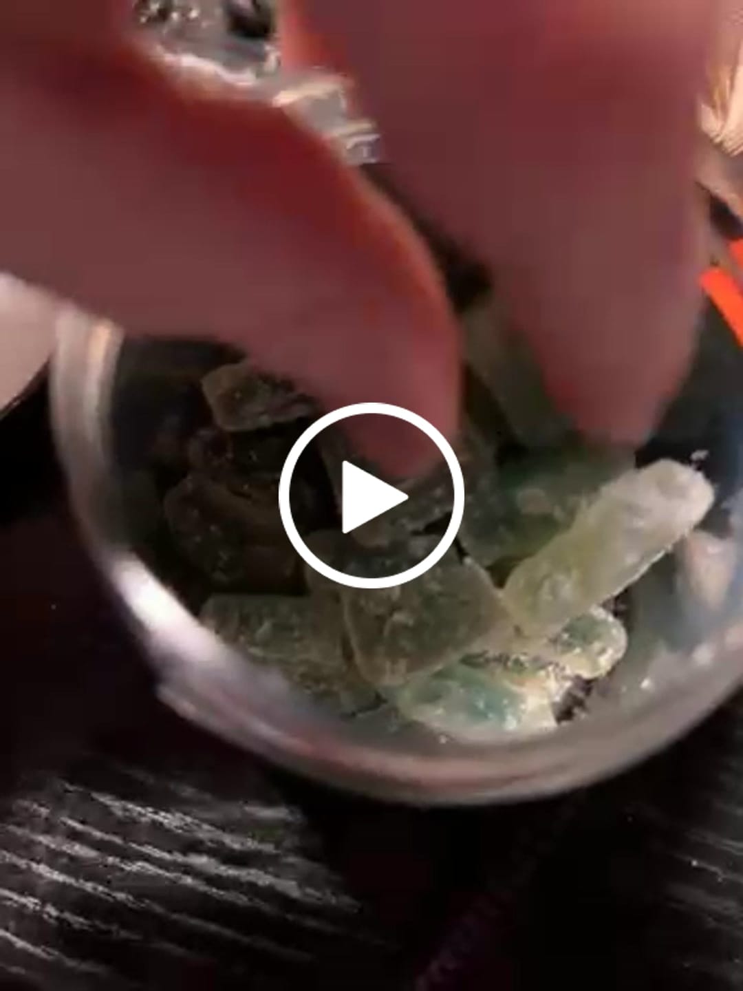 Customer video review of 300mg Delta-9 Gummies - Rainbow Candy