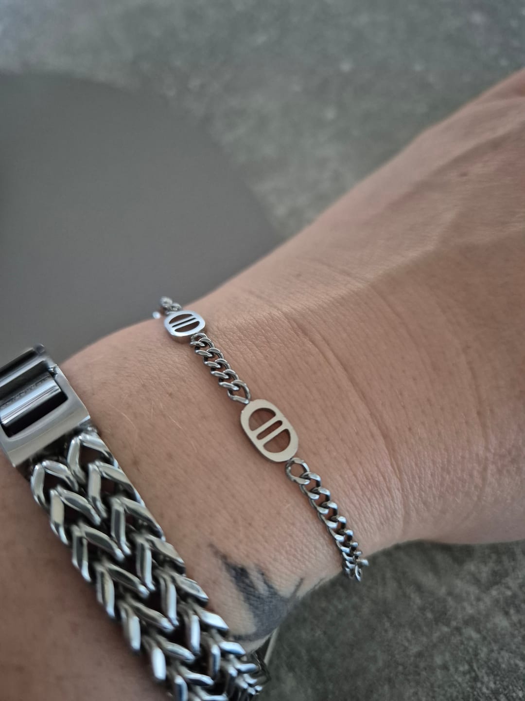 Customer photo review of Five Prestige Armband | 18K vergoldet