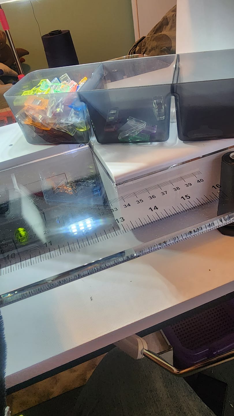 Customer photo review of Acrylic Extension Table (18" x 24"), Babylock #BLMJZ-ET