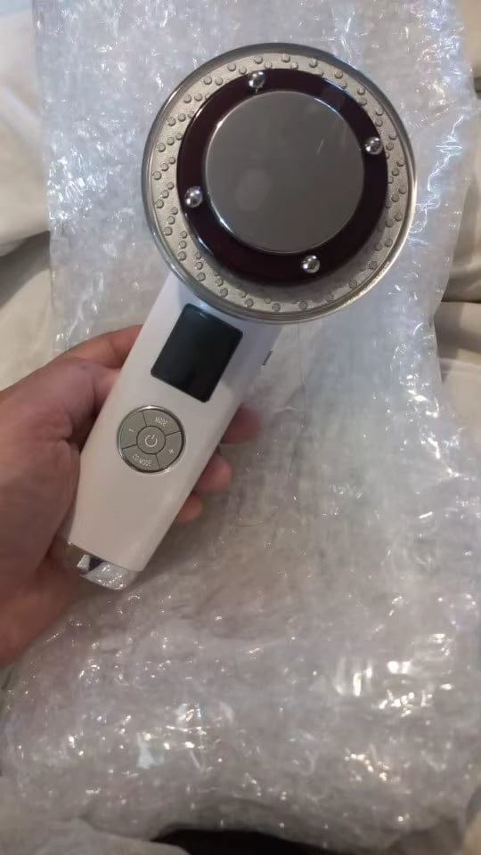Customer photo review of LumiTone 8-i-1 EMS Ansigtsmassageapparat med Rødlysterapi