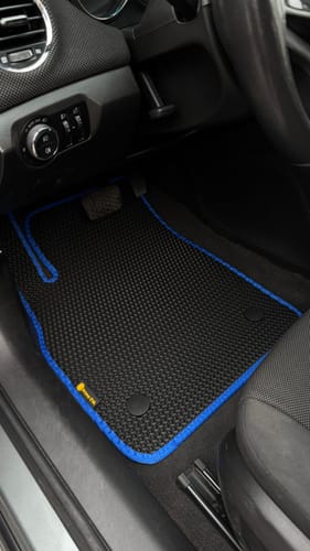 Customer photo review of Dywaniki samochodowe na zamówienie - Przód