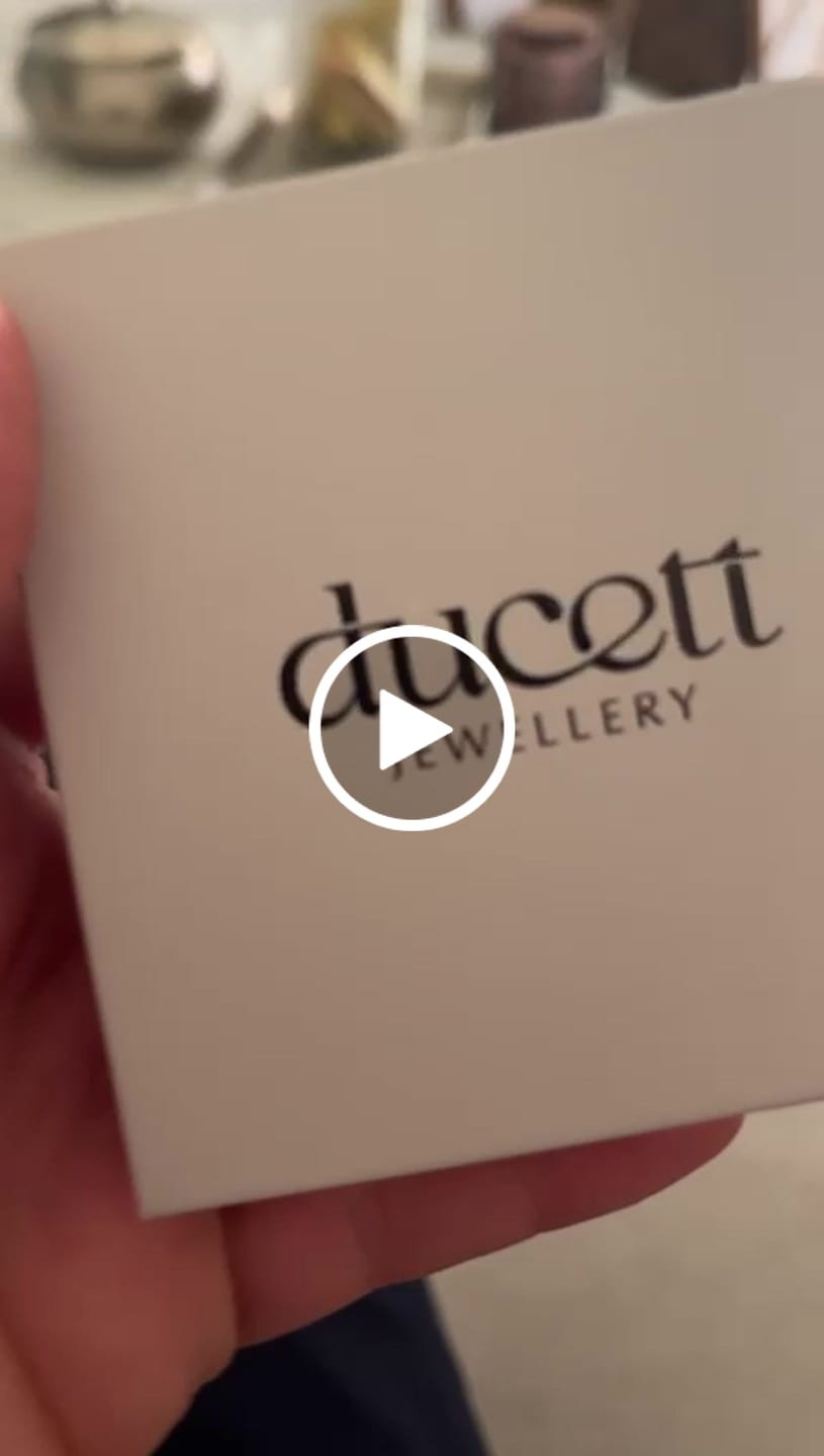 Customer video review of Mesh bracelet silver/rosé gold