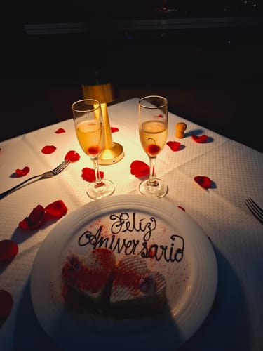 Customer photo review of Cena Romántica