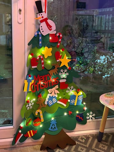 Customer photo review of Felt Christmas Tree - Montessori Kids Toy