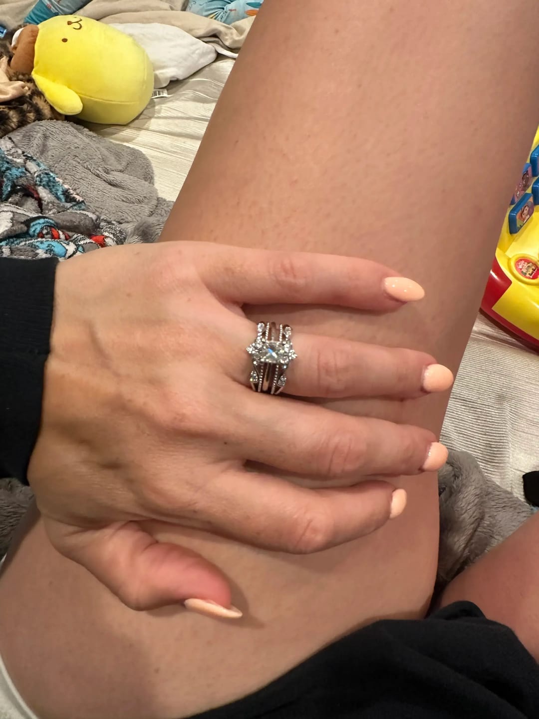 Customer photo review of Solarii Noble Crown Design Princess Cut Insert Wedding Ring Set