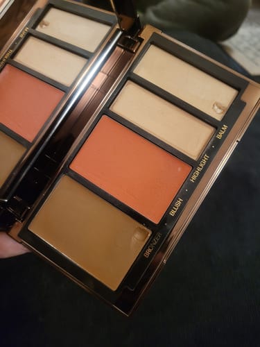 Customer photo review of Mirage Shift Crème Cheek Palette