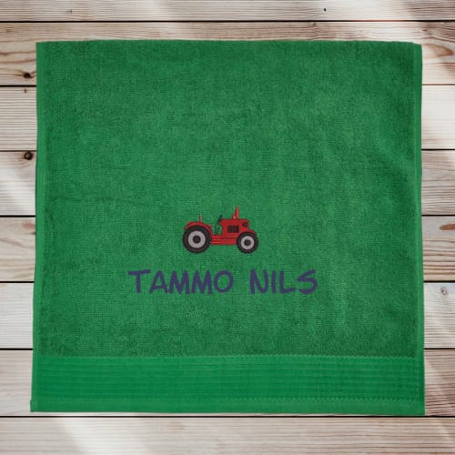 Customer photo review of Personalisiertes Kinder Handtuch mit Namen und Motiv bestickt