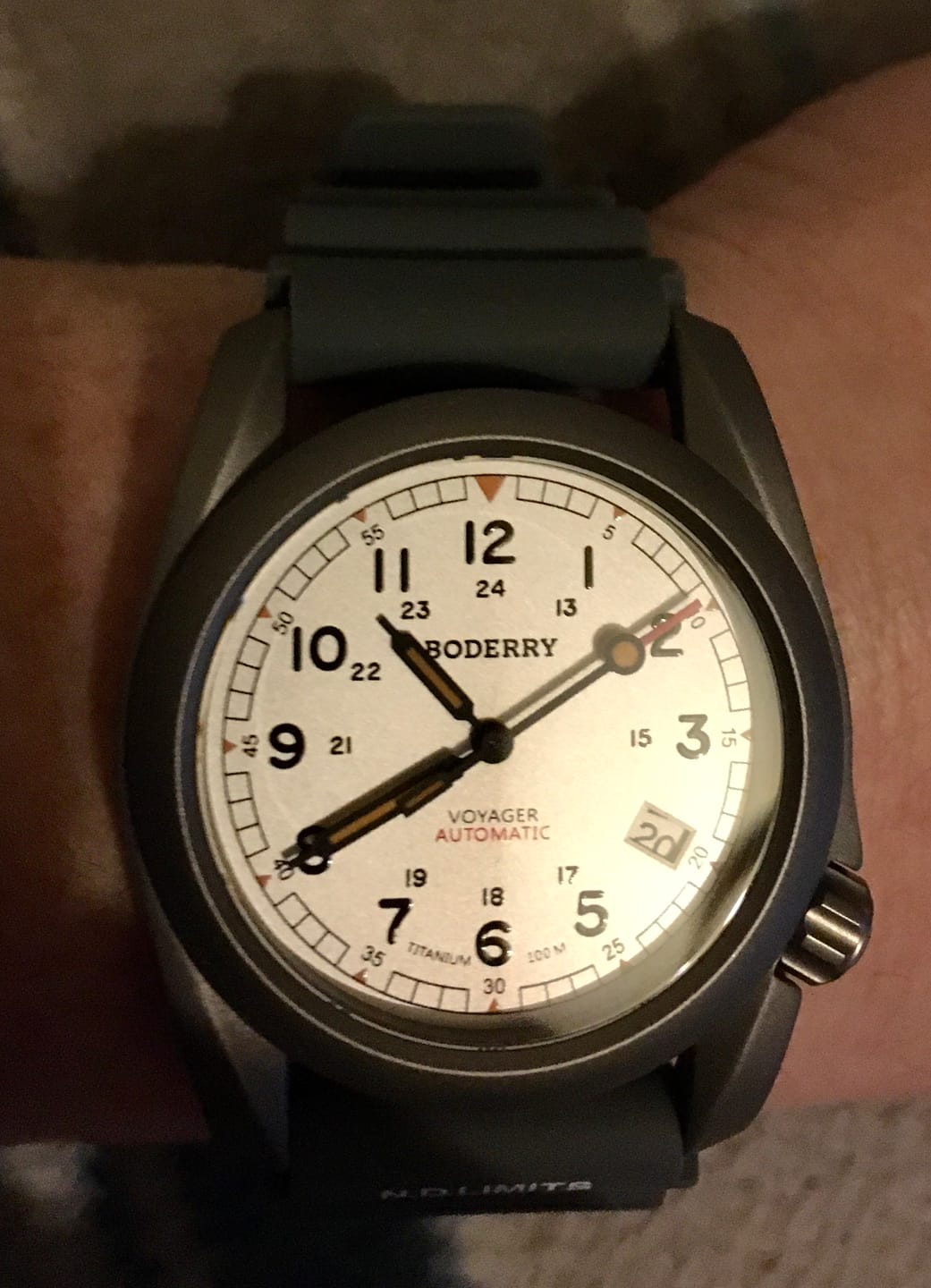 Customer photo review of VOYAGER - 100M Waterproof Titanium Automatic Field Watch | White