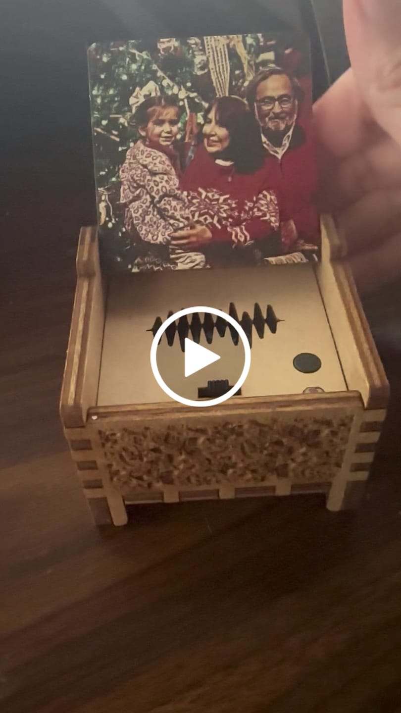 Customer video review of Custom Digital Music Box - Any song, tune, or voice