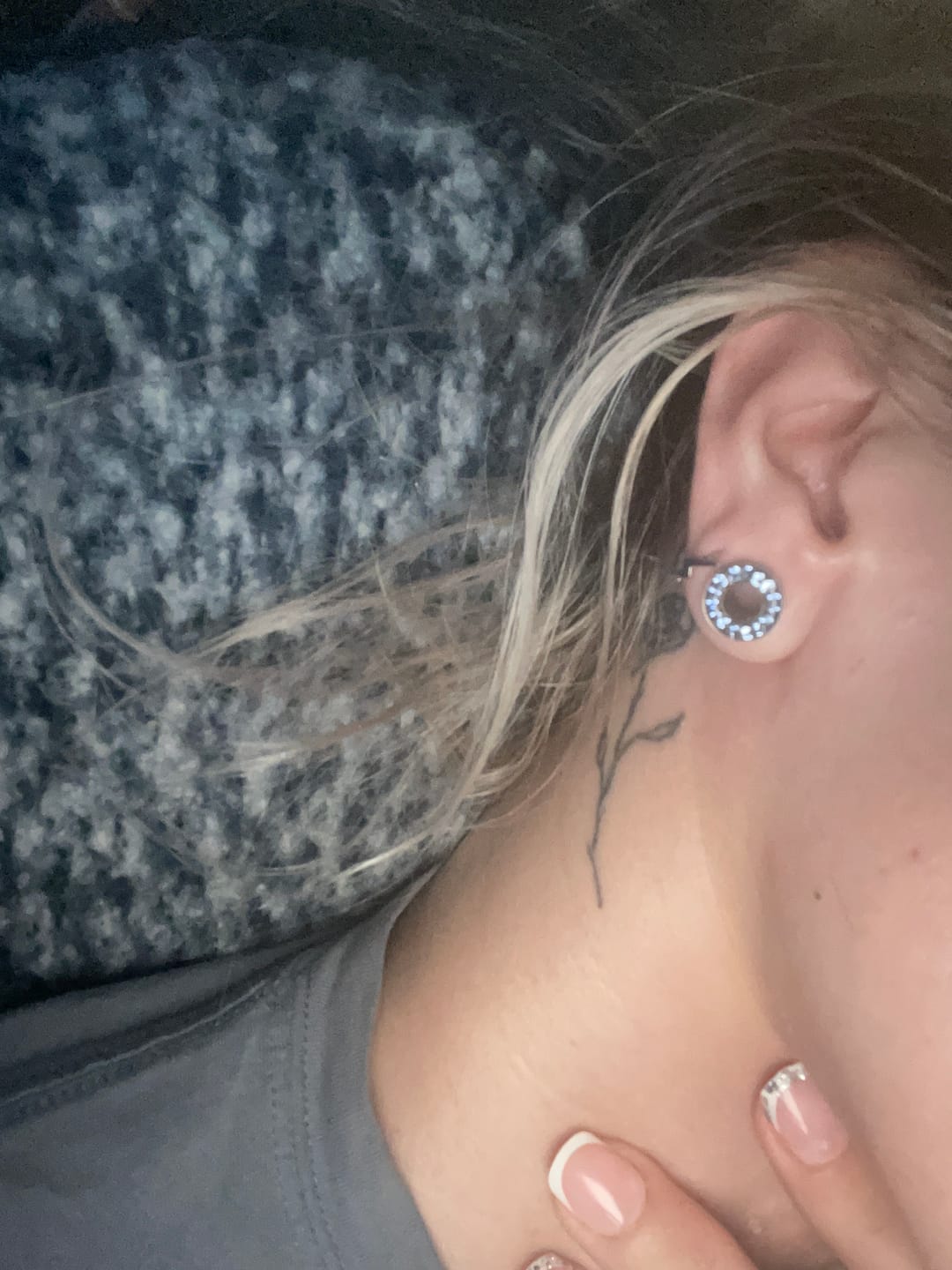 Customer photo review of 1 Pair Ear Plug Tunnel Light BLUE CZ Crystal with Clear Coating Stainless Steel Ear Gauges