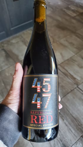 Customer photo review of Pinot Noir '45 + 47'