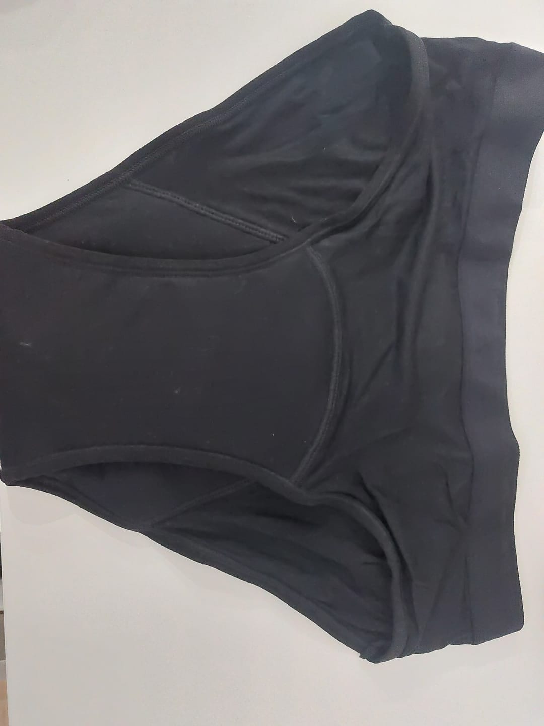 Customer photo review of Culotte Menstruelle Ados Léa