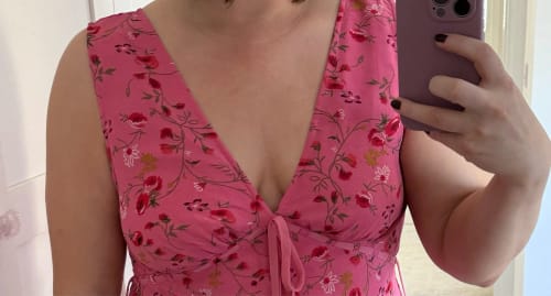 Customer photo review of Revolutionary Double-Sided Adhesive Bra Inserts: Natural Lift & Comfort in Seconds