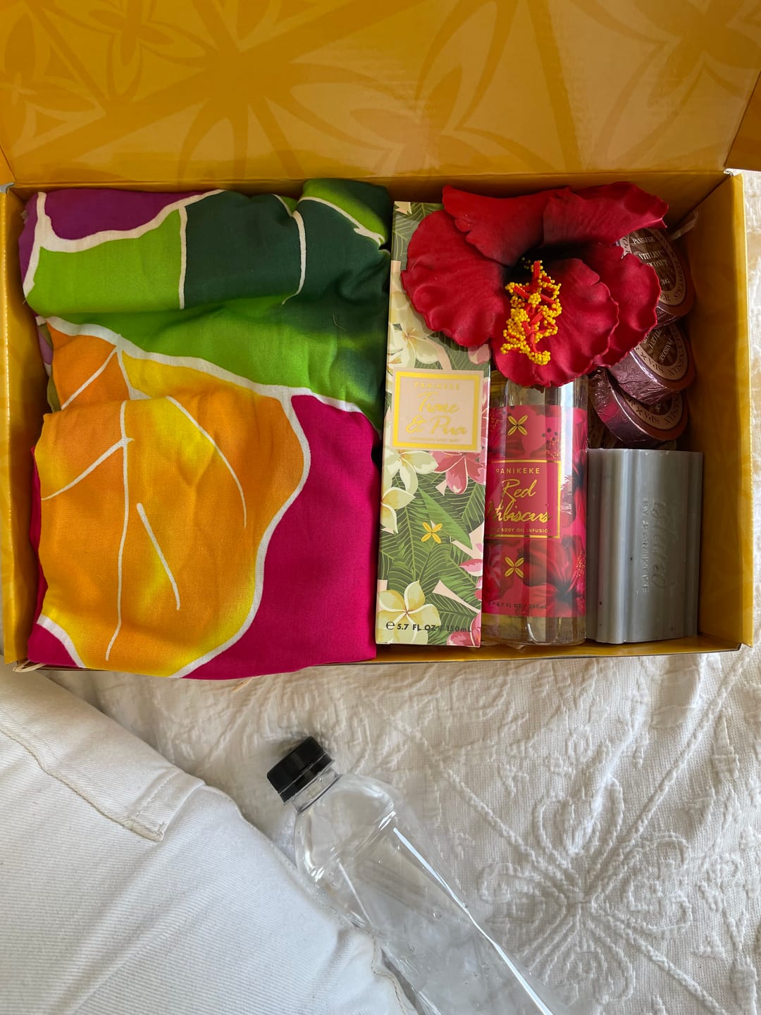 Customer photo review of KAISA PANIKEKE GIFT BOX