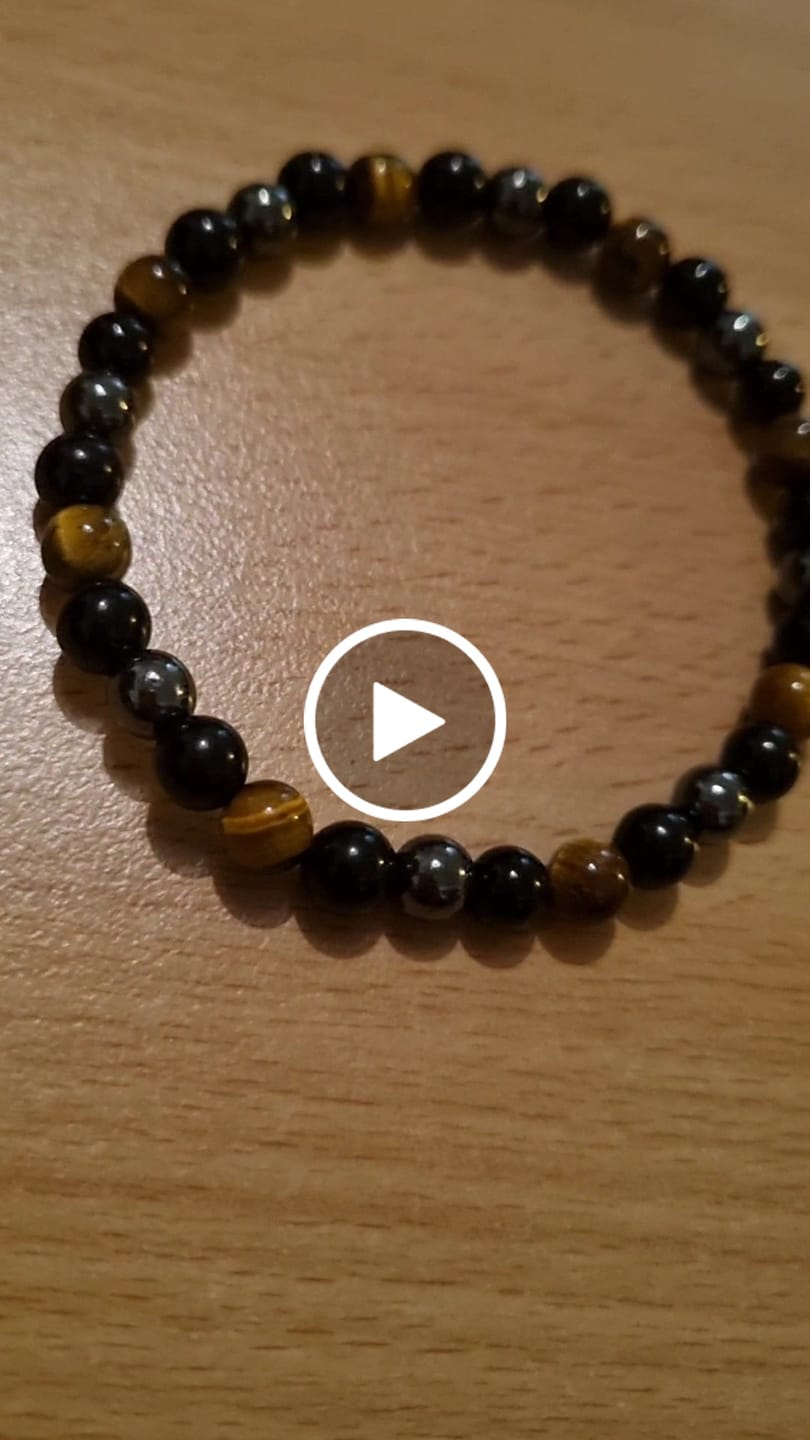 Customer video review of Bracelet "Triple Protection" en Hématite, Oeil de Tigre et Obsidienne