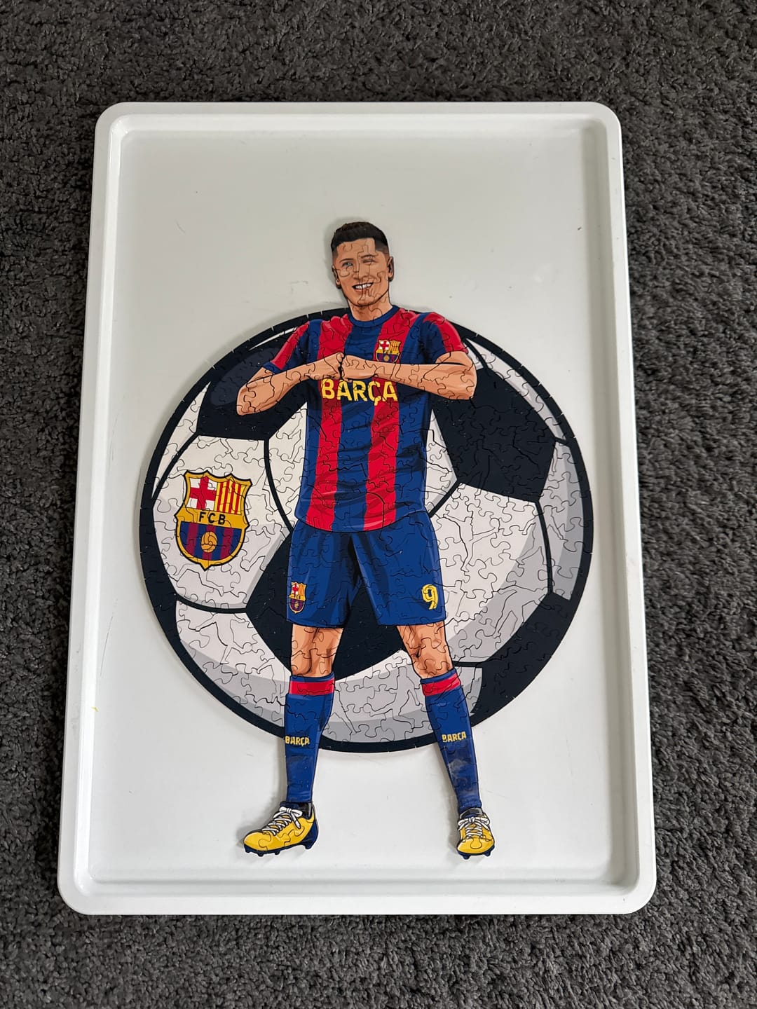 Customer photo review of Robert Lewandowski - Holzpuzzle