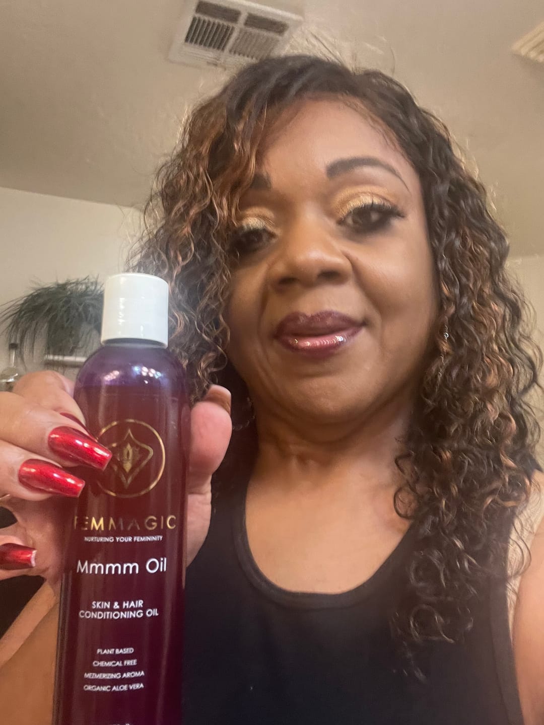 Customer photo review of Mmmm Oil