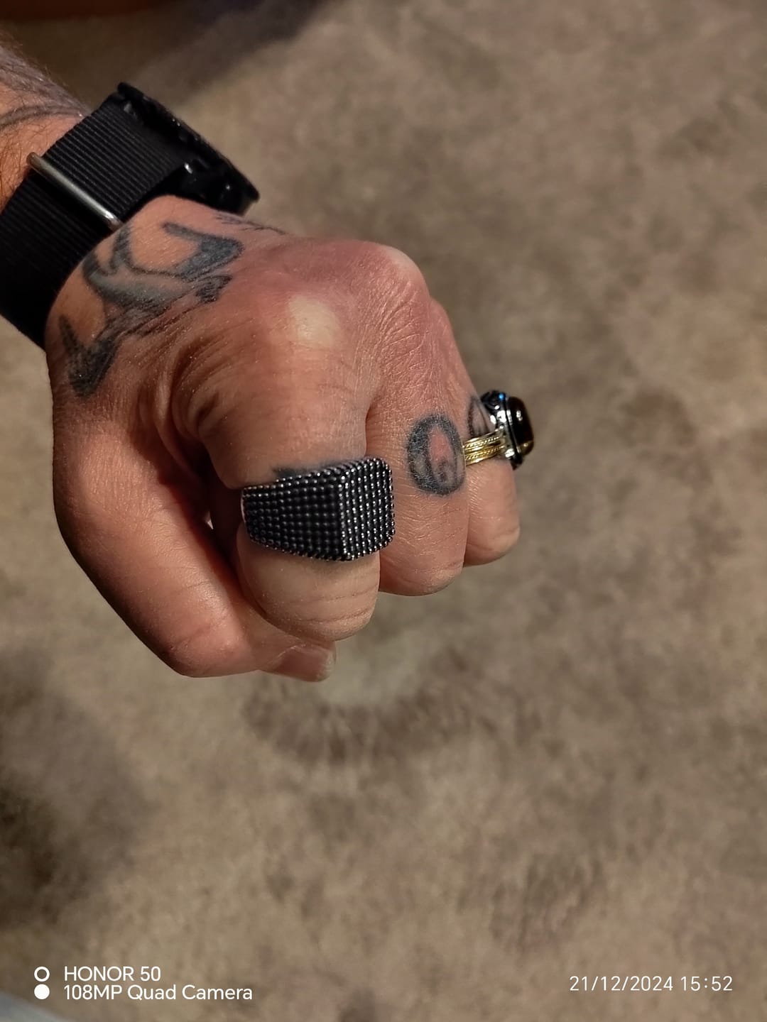 Customer photo review of BUDS.