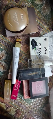 Customer photo review of Matte Single Blush On Powder