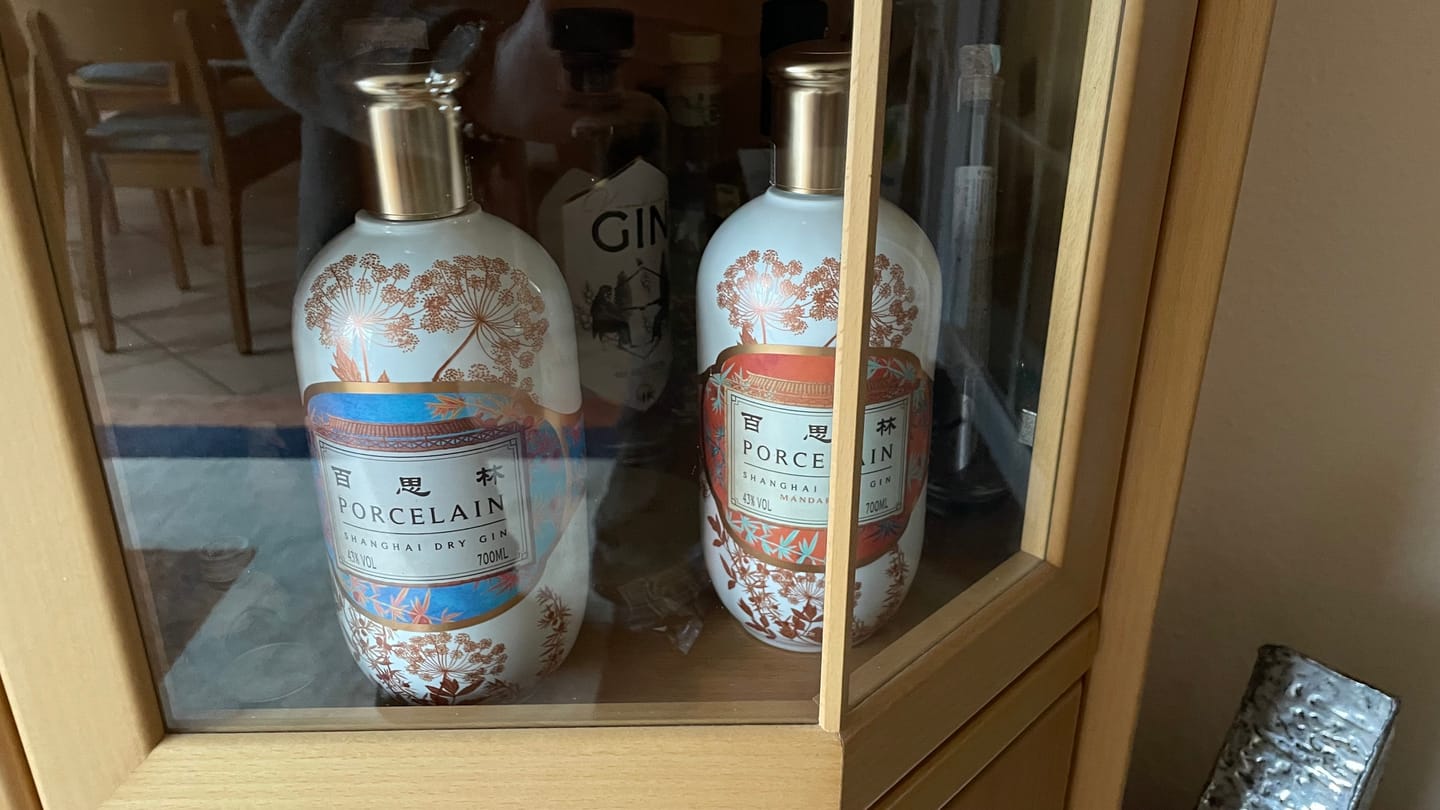 Customer photo review of Porcelain Shanghai Dry Gin