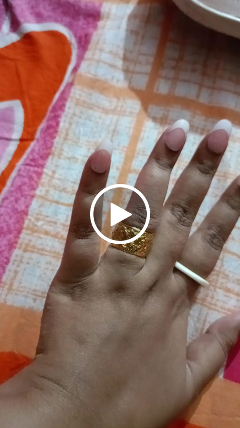 Customer video review of Stone Helen Gold Ring