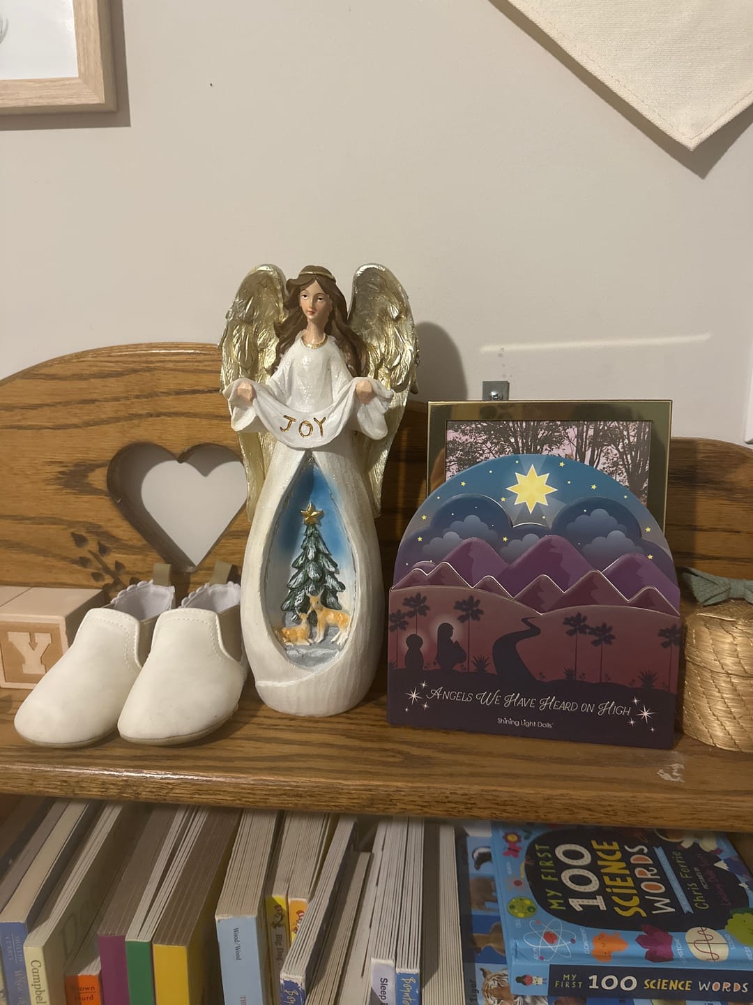 Customer photo review of Angels We Have Heard On High shaped book