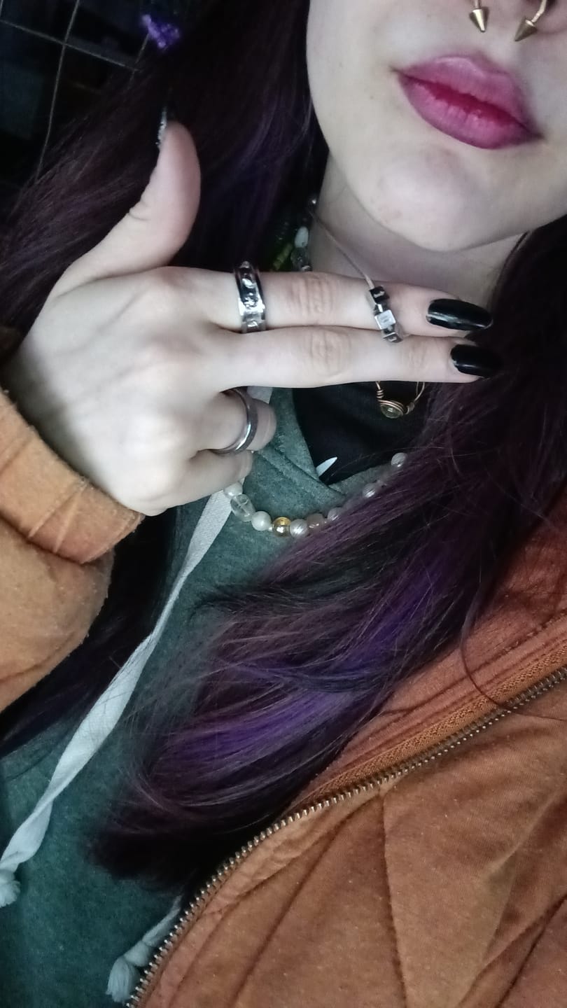 Customer photo review of PSYCHEDELIC LOVE RING