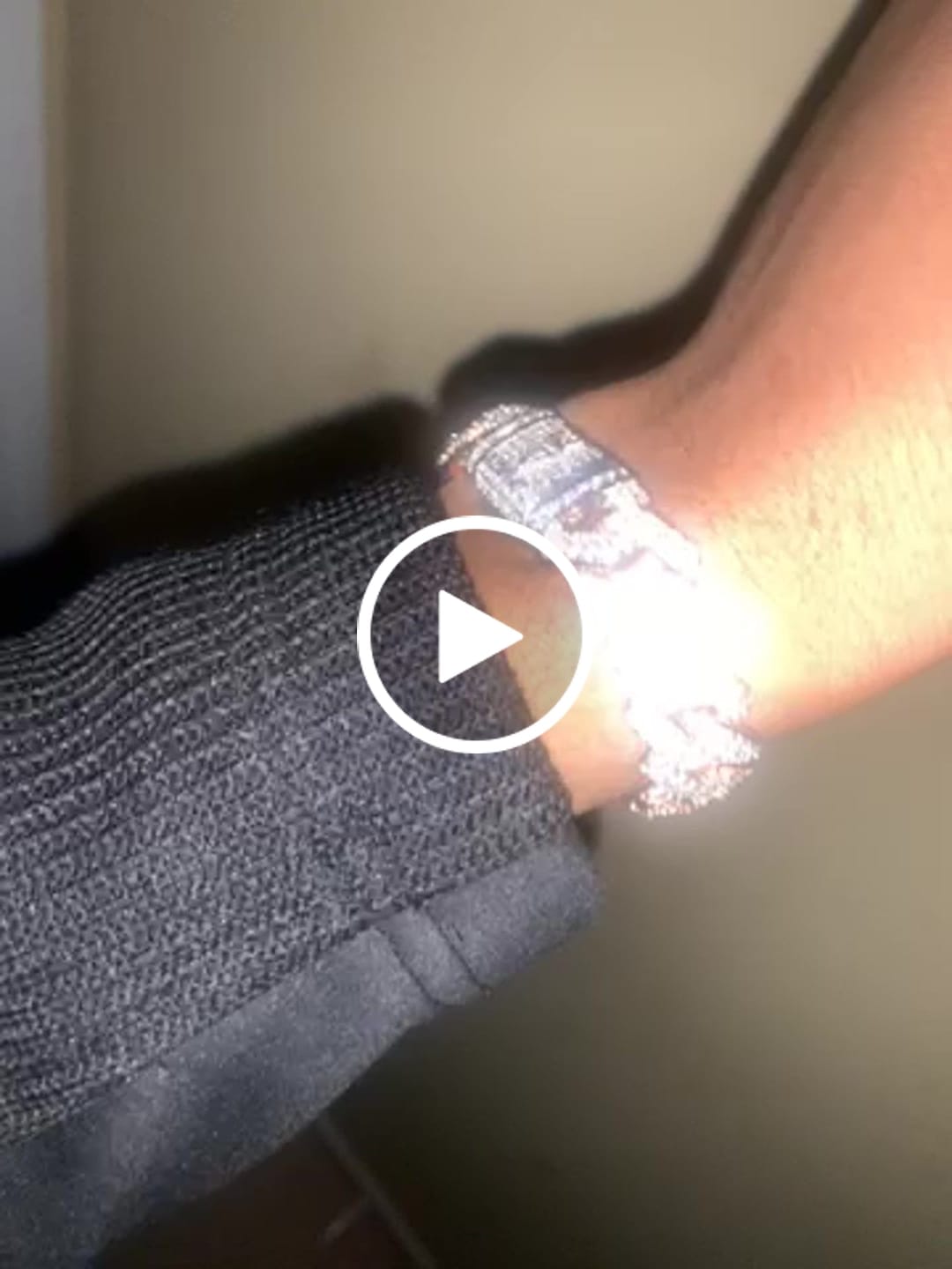 Customer video review of 14mm Monaco Bracelet - Two Tone