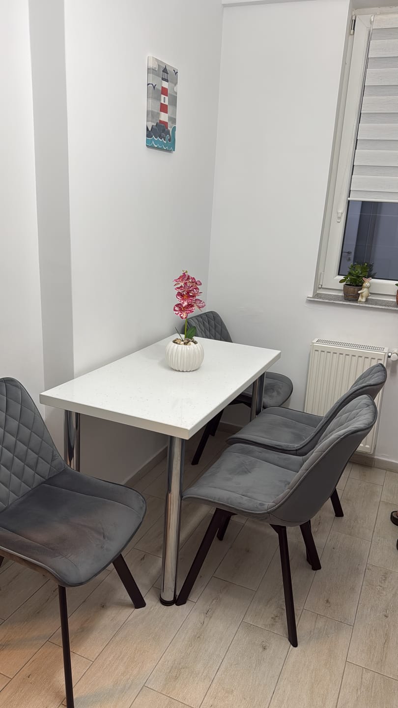 Customer photo review of Scaun tapitat K520, gri/negru, stofa catifelata, rotativ, 45x63x80 cm