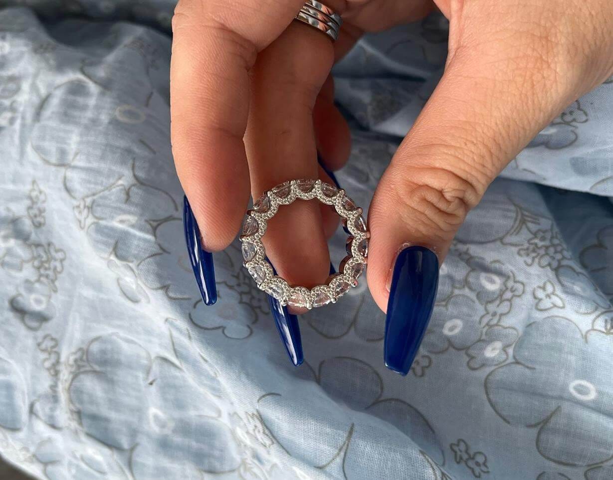 Customer photo review of Stylish 925 Sterling Silver Round Cut Wedding Band