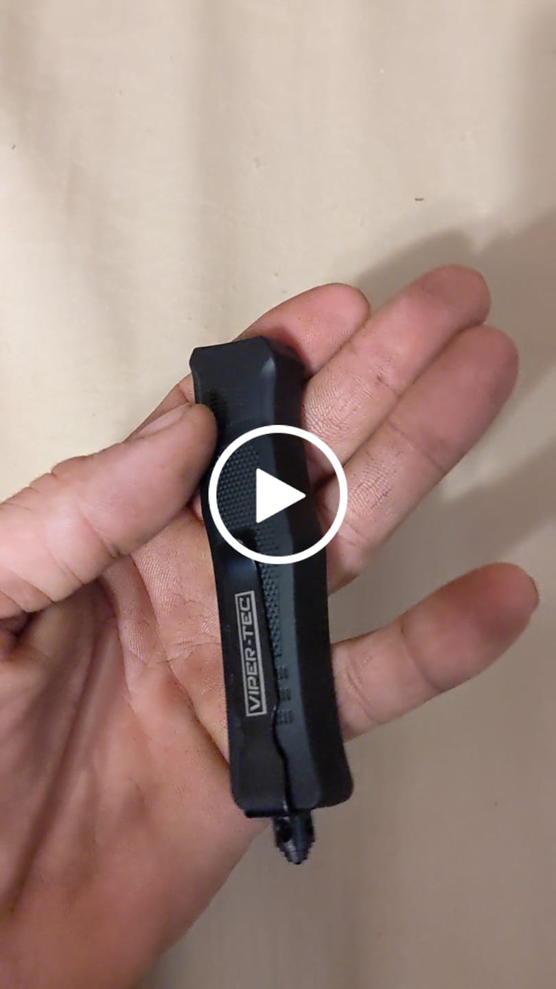 Customer video review of Small Black Phantom D/A OTF (Multiple Blade Styles Available)