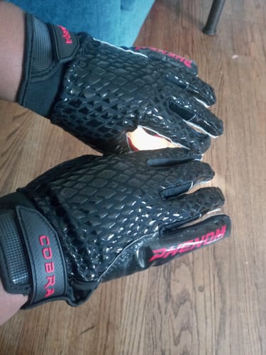 Customer photo review of Phenom Elite Football Gloves - VPS4 - Black Cobra Skin