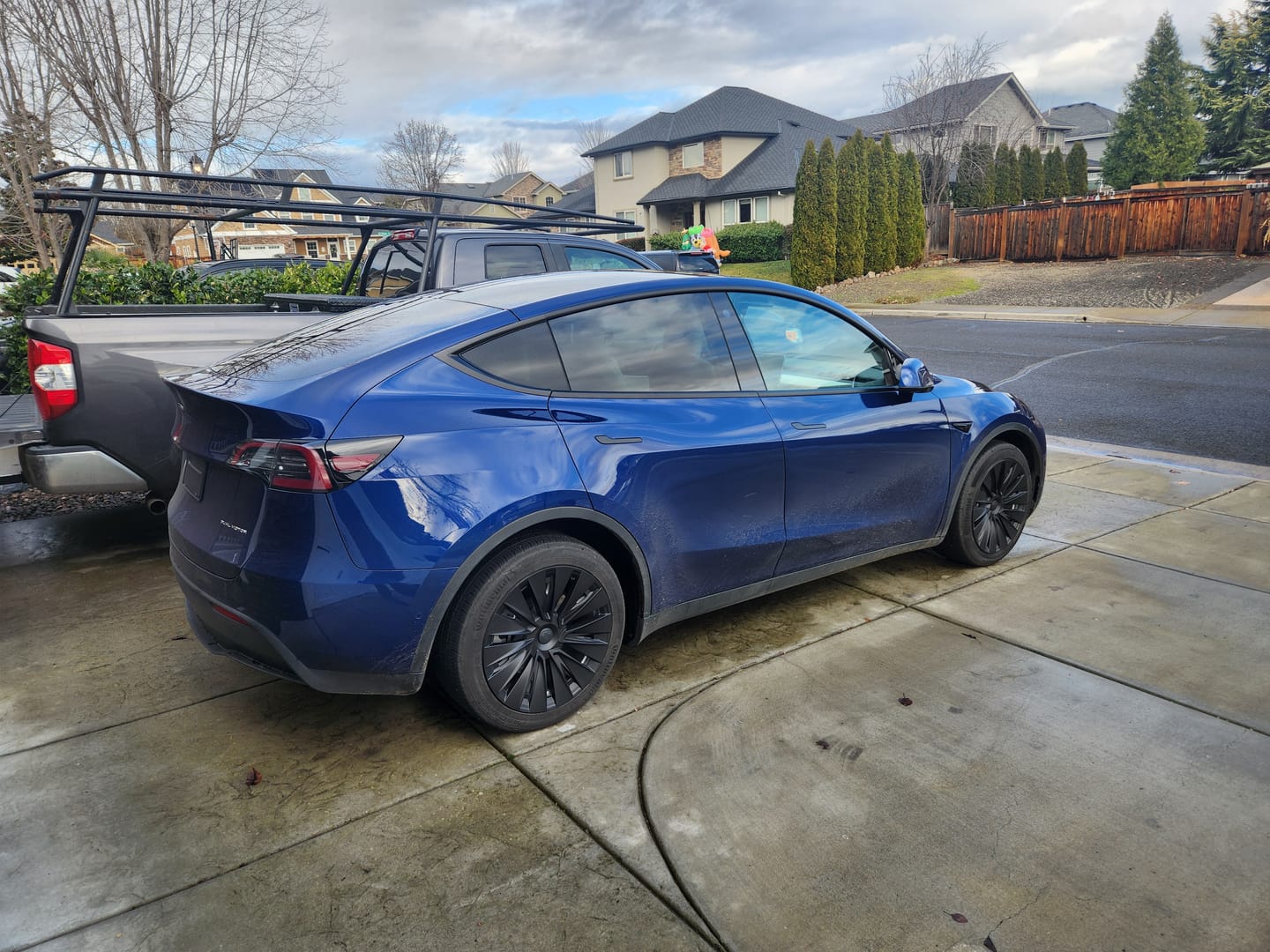 Customer photo review of TESPLUS 19'' Turbine Style Wheel Cover for Model Y