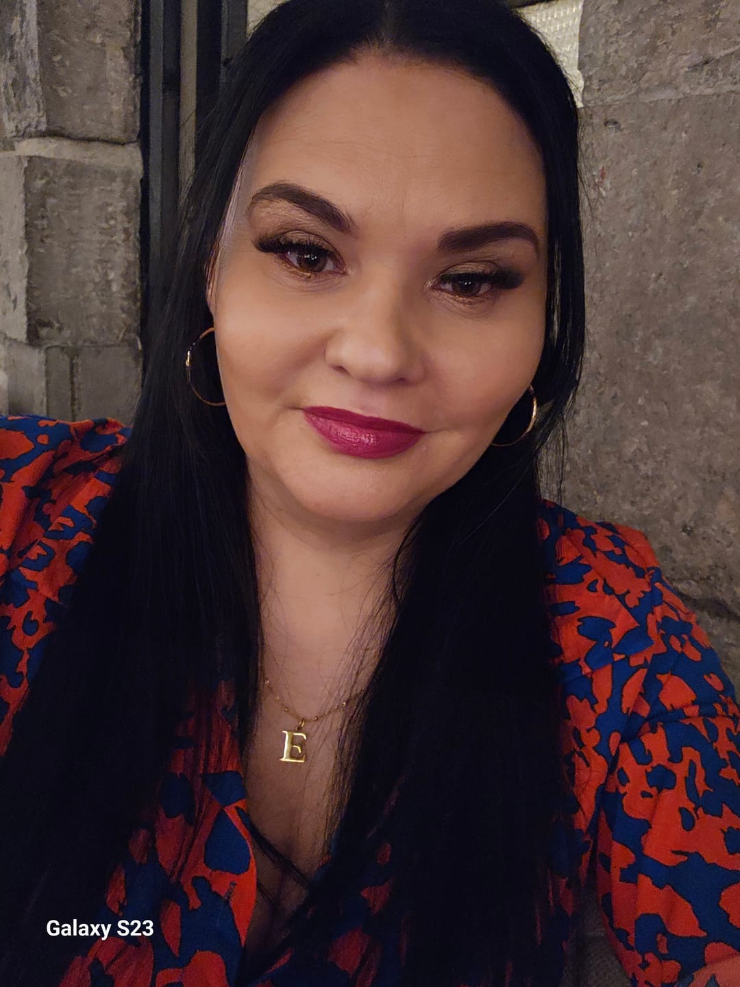Customer photo review of E Initial Pendant Necklace In Gold + FREE Diamond Stud Earrings in Gold