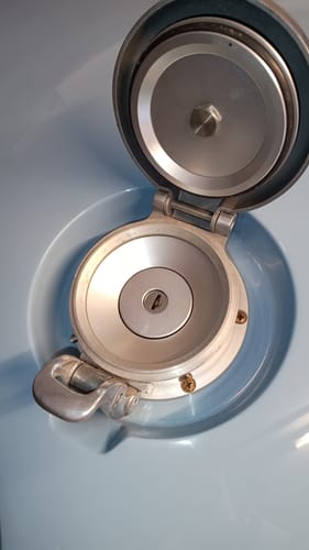 Customer photo review of Vented Lockable Insert For Aston Necks  (Excl 2")