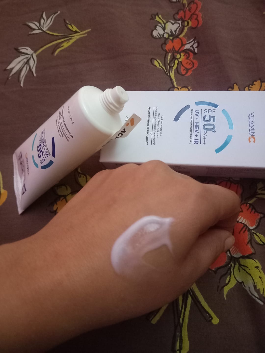 Customer photo review of Photon 360 Hydra Sunscreen Fluid Cream