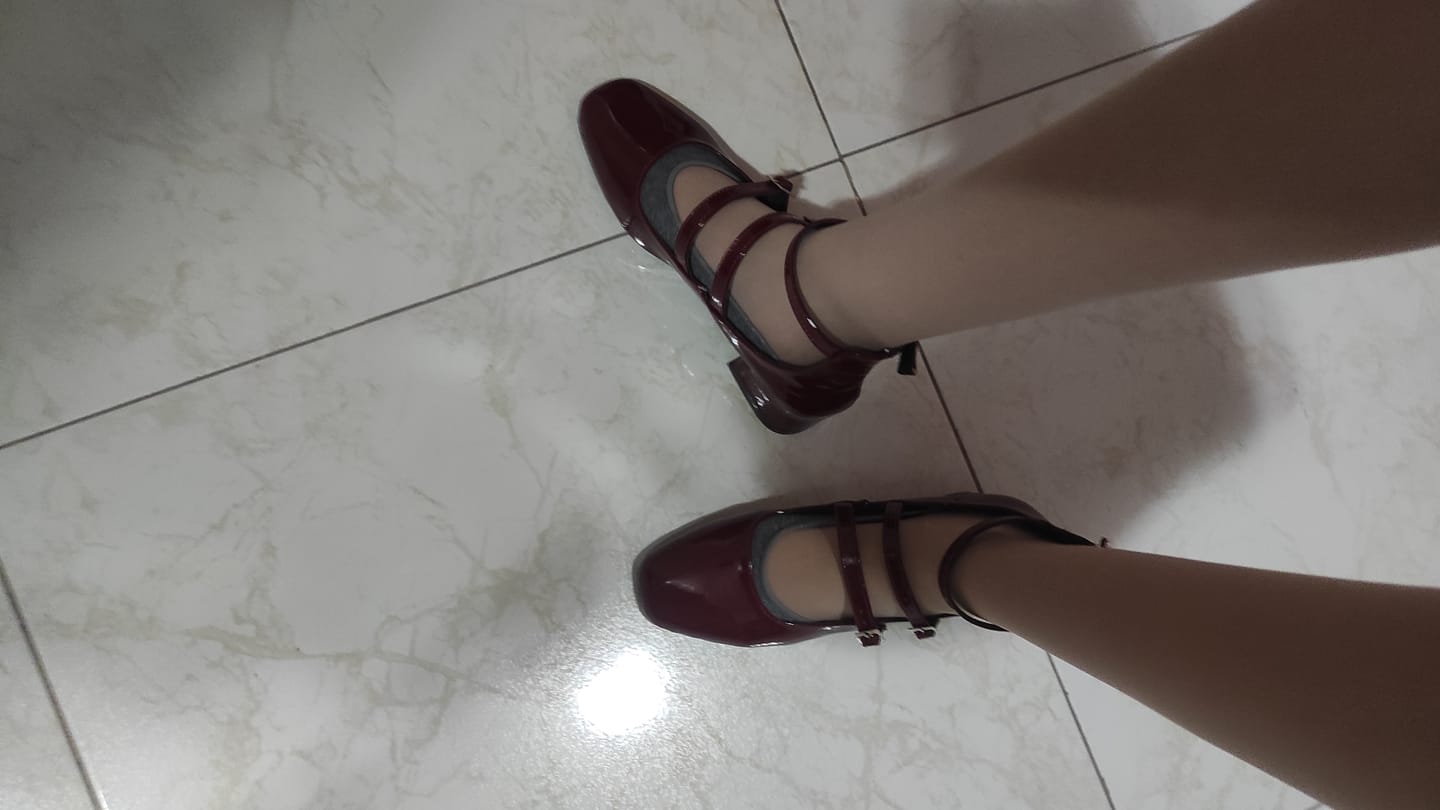 Customer photo review of ZAPATILLA ZP NATALIE SPACE CHERRY WINE