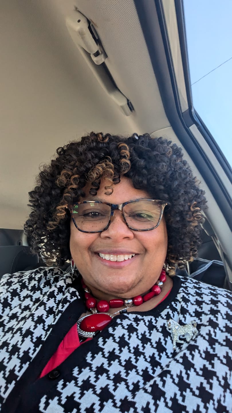 Customer photo review of Shake N Go Legacy Human Hair Mastermix Full Wig - ALEXANDRIA