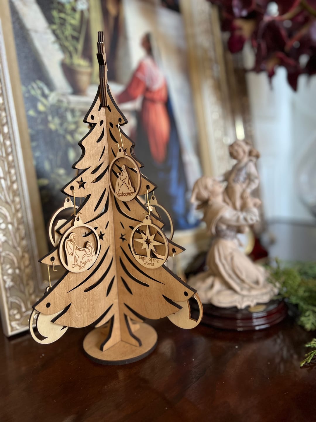 Customer photo review of The 12 Names of Christ: Christmas Countdown