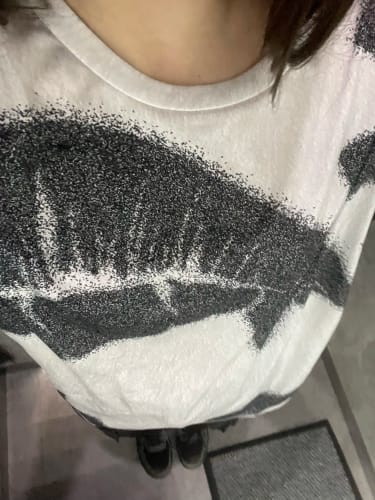 Customer photo review of Vencae™ TEE - VAMP CLOUD