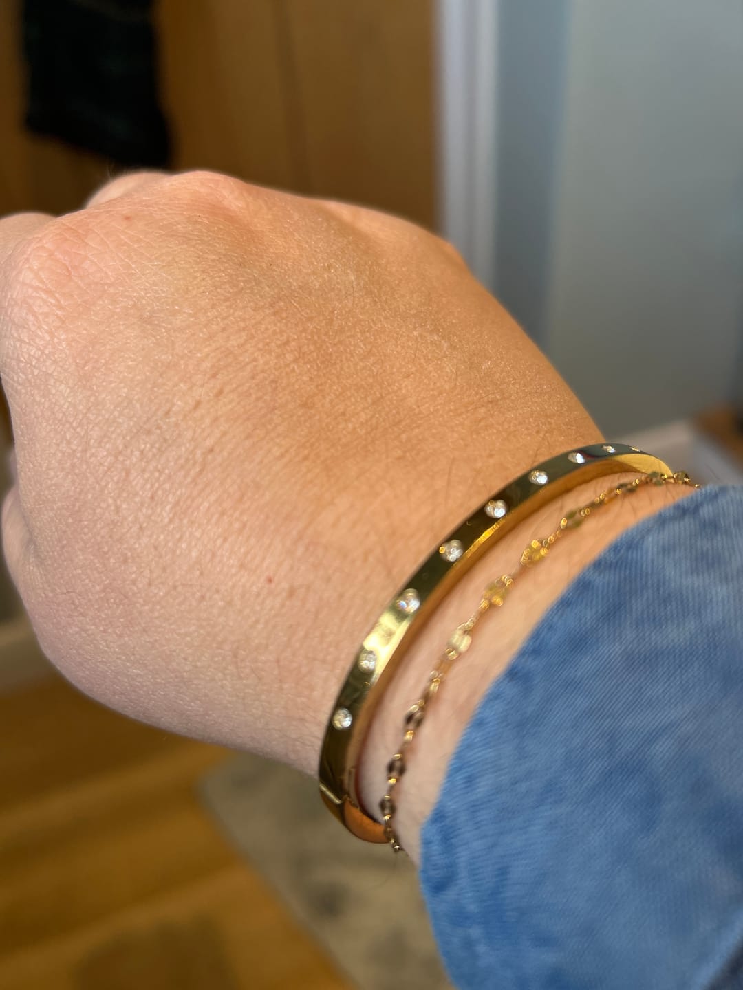 Customer photo review of Single Dainty Bracelet