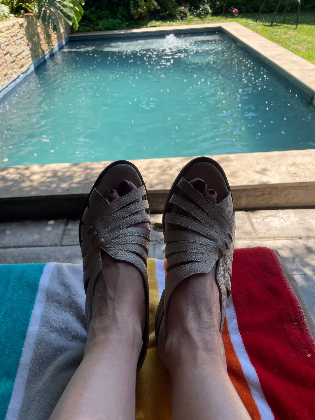 Customer photo review of Sandalia Mujer / Mielero Beige