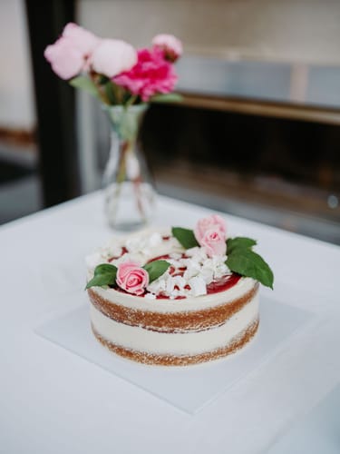 Customer photo review of vanilla & strawberry cake