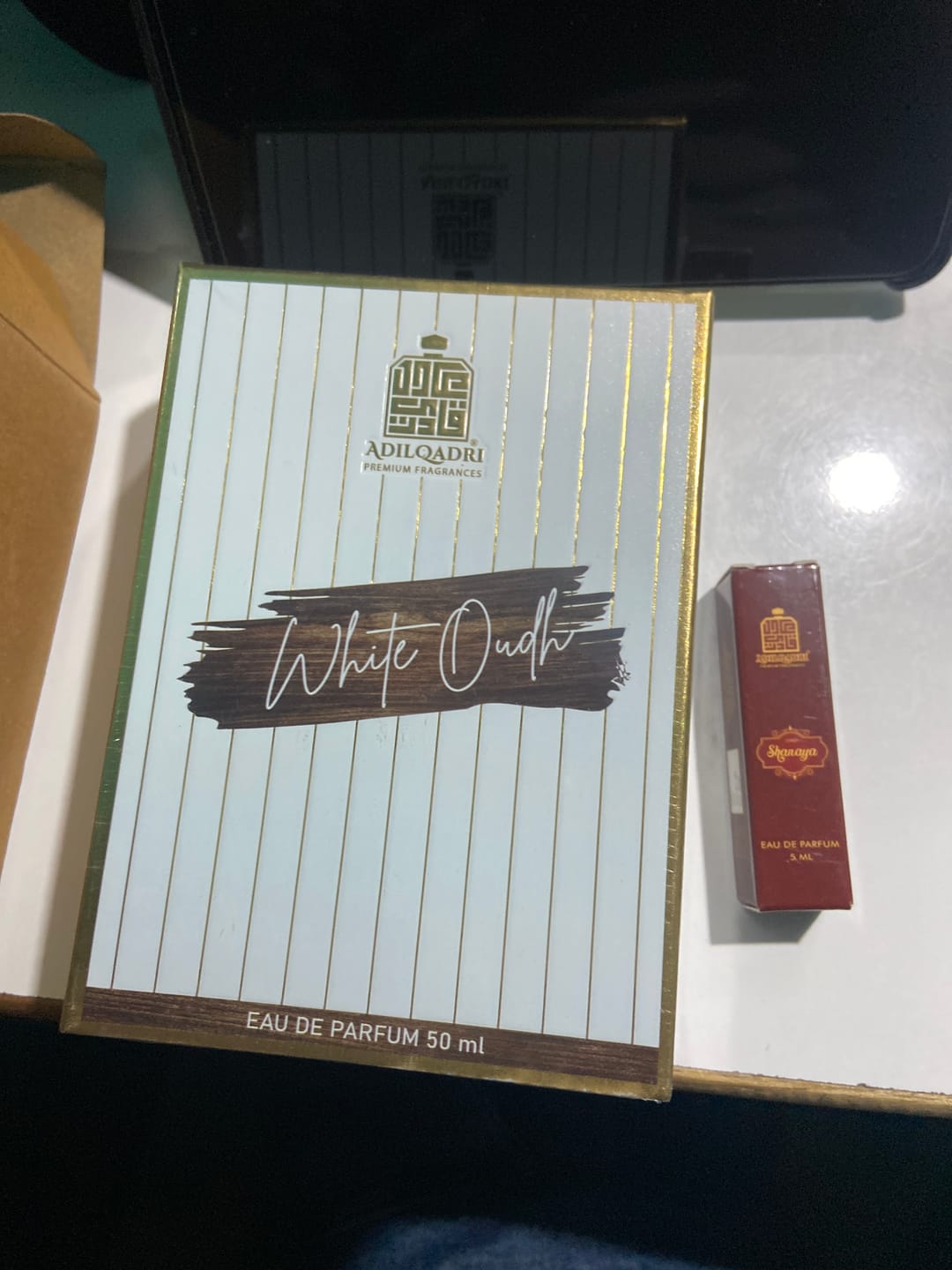 Customer photo review of White Oudh Perfume Spray