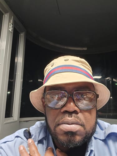 Customer photo review of Big Flat Bucket Hat